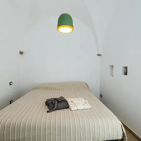 The Lemon House, With Private Garden At Le Manie, Finale Ligure Lägenhet Varigotti