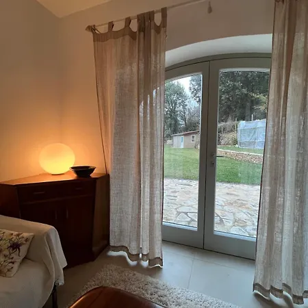 The Lemon House, With Private Garden At Le Manie, Finale Ligure