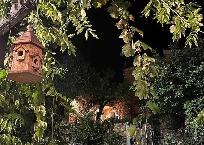 The Lemon House, With Private Garden At Le Manie, Finale Ligure *