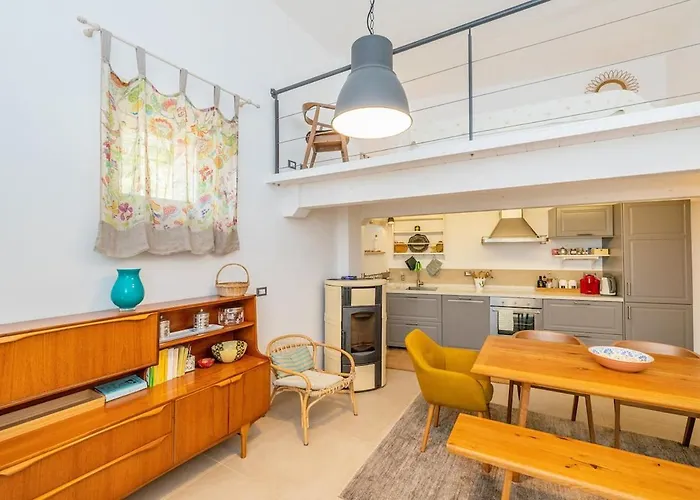 Apartamento The Lemon House, With Private Garden At Le Manie, Finale Ligure *
