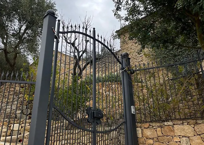The Lemon House, With Private Garden At Le Manie, Finale Ligure Apartamento *