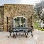 Apartment The Lemon House, With Private Garden At Le Manie, Finale Ligure