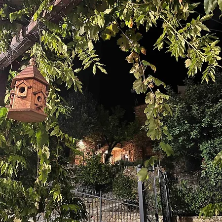 The Lemon House, With Private Garden At Le Manie, Finale Ligure *