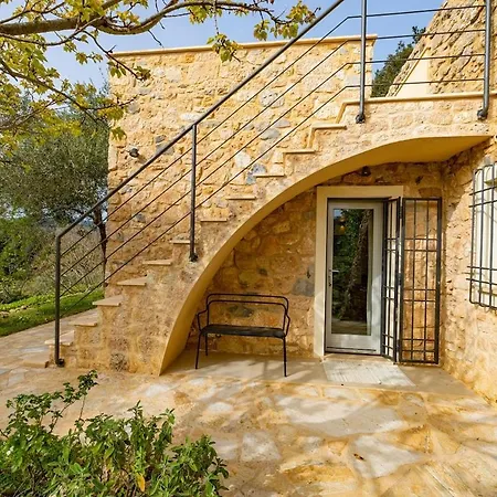 Apartment The Lemon House, With Private Garden At Le Manie, Finale Ligure