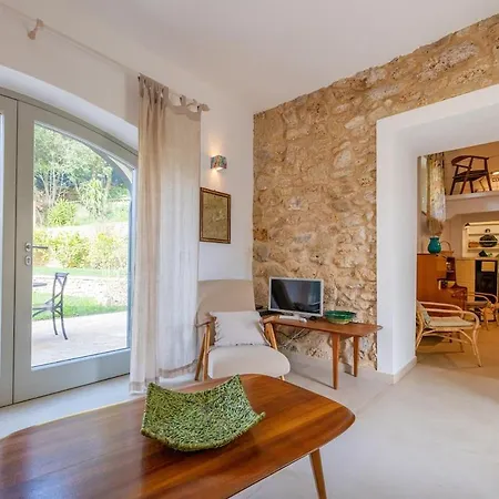 Apartamento The Lemon House, With Private Garden At Le Manie, Finale Ligure Varigotti