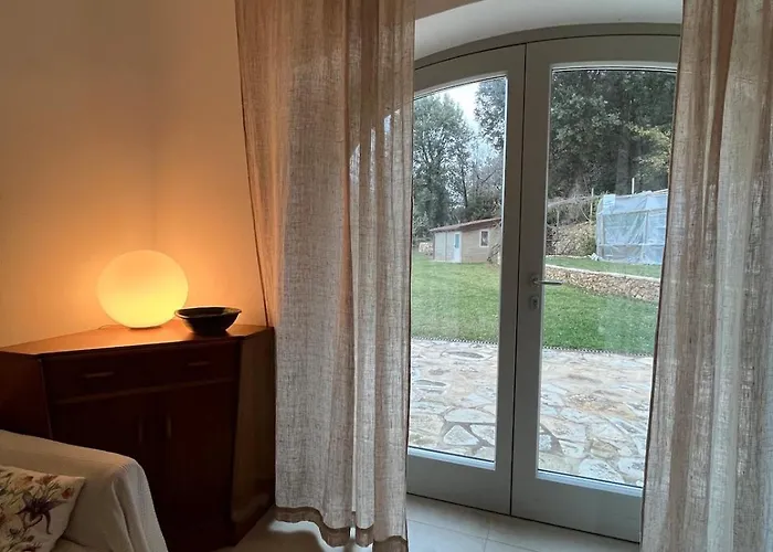 The Lemon House, With Private Garden At Le Manie, Finale Ligure